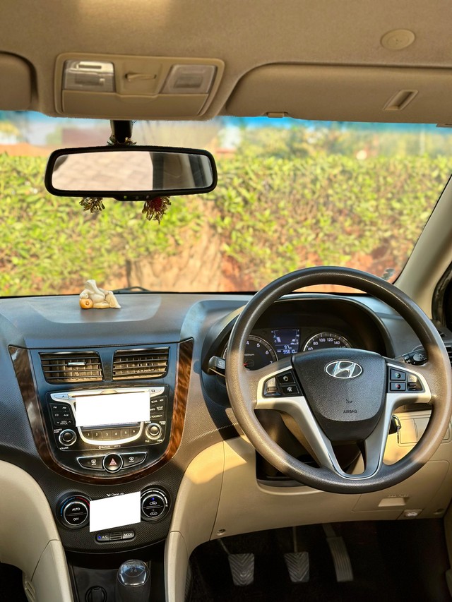 Second-hand 2014 Hyundai Verna 1.6 SX VTVT for sale in Surat-6