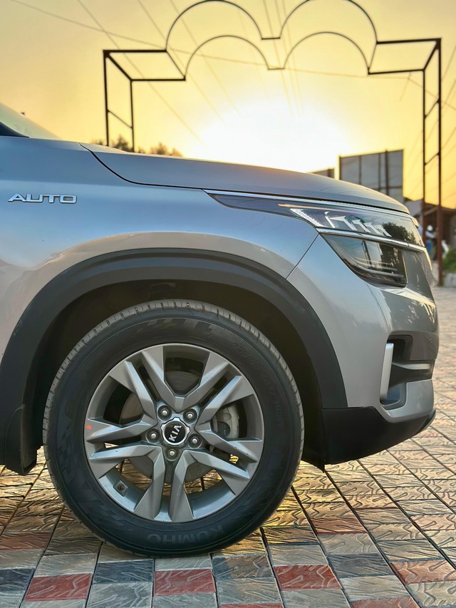 Second-hand 2019 Kia Seltos HTX Plus AT D for sale in Surat-3