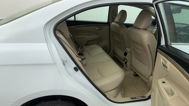 Second-hand 2021 Maruti Suzuki Ciaz 1.4 AT Alpha for sale in Ahmedabad-33