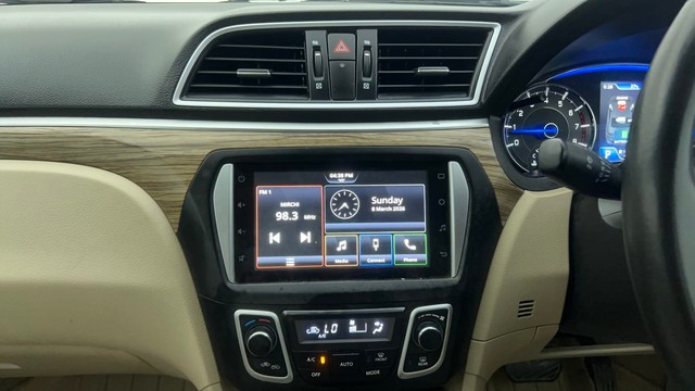 Second-hand 2021 Maruti Suzuki Ciaz 1.4 AT Alpha for sale in Ahmedabad-31