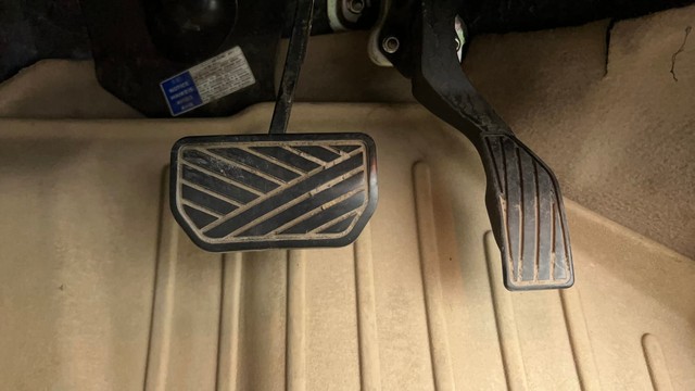 Second-hand 2021 Maruti Suzuki Ciaz 1.4 AT Alpha for sale in Ahmedabad-14