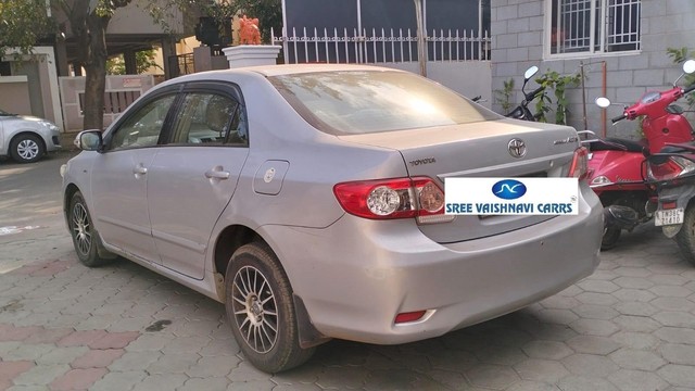 Toyota Corolla Altis 1.8 J Second-hand 2013 Toyota Corolla Altis 1.8 J for sale in Coimbatore-11
