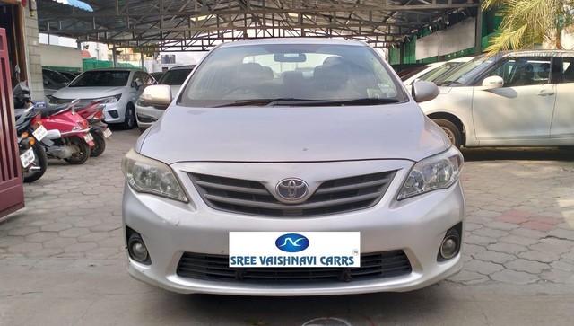 Toyota Corolla Altis 1.8 J Second-hand 2013 Toyota Corolla Altis 1.8 J for sale in Coimbatore-3