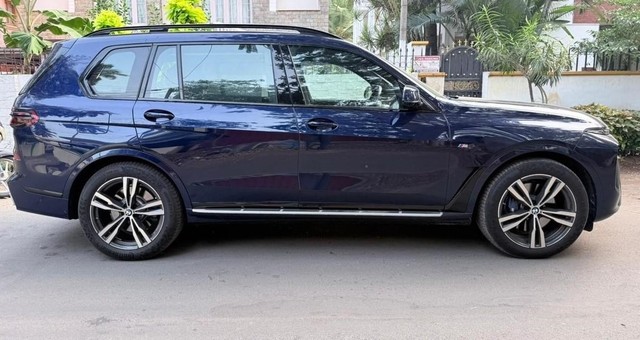 Second-hand 2024 BMW X7 xDrive40d M Sport for sale in Coimbatore-1