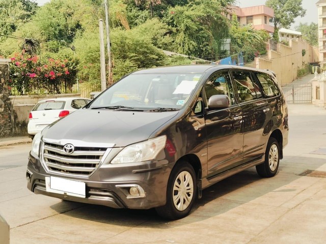 Second-hand 2015 Toyota Innova 2.5 G (Diesel) 7 Seater BS IV for sale in Mumbai-4