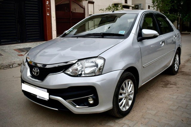 Second-hand 2017 Toyota Etios 1.5 VX for sale in Gurgaon-2
