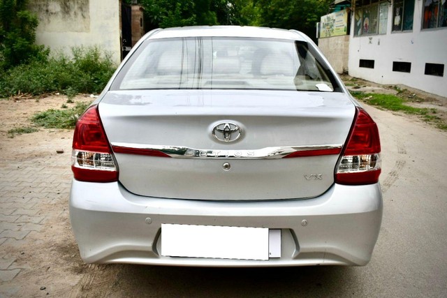 Second-hand 2017 Toyota Etios 1.5 VX for sale in Gurgaon-5