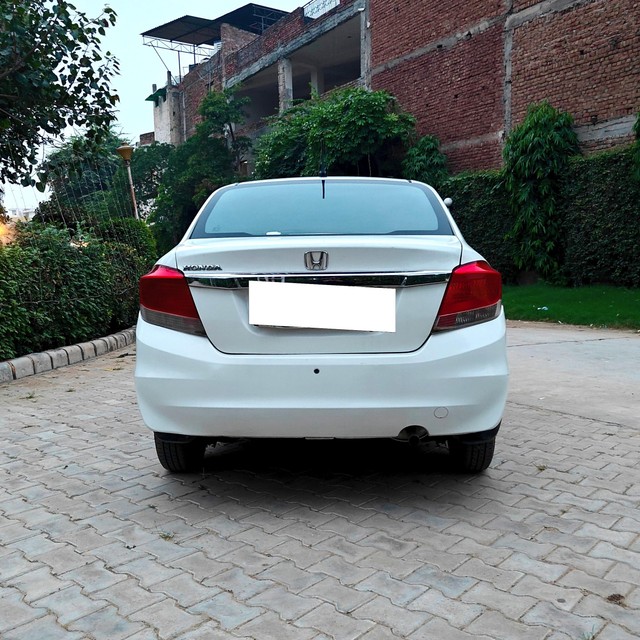 Honda Amaze S i-Vtech Second-hand 2014 Honda Amaze S i-Vtech for sale in Gurgaon-2