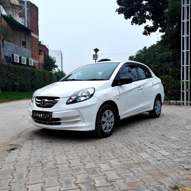 Honda Amaze S i-Vtech Second-hand 2014 Honda Amaze S i-Vtech for sale in Gurgaon-3