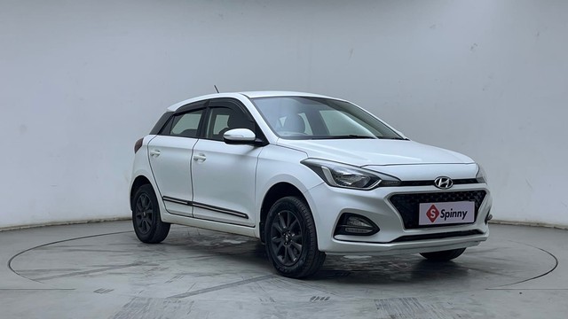 Second-hand 2019 Hyundai i20 Sportz Plus for sale in Hyderabad-1