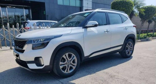 Second-hand 2020 Kia Seltos HTX IVT G for sale in New Delhi-8