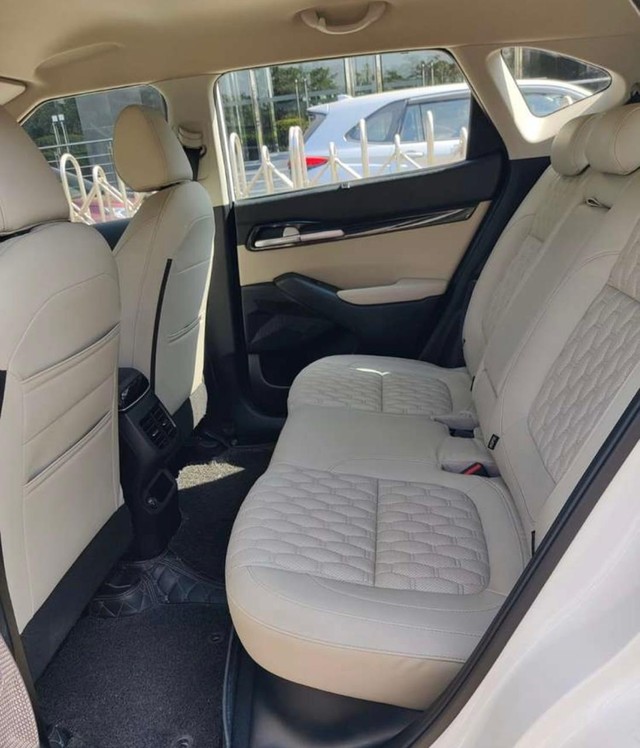 Second-hand 2020 Kia Seltos HTX IVT G for sale in New Delhi-7