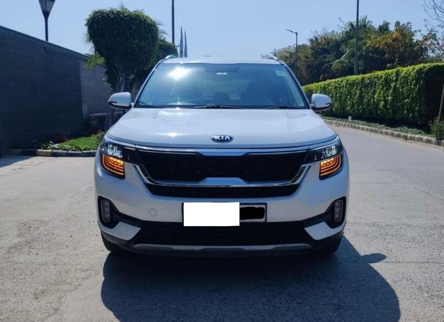 Second-hand 2020 Kia Seltos HTX IVT G for sale in New Delhi-5