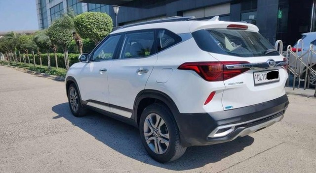 Second-hand 2020 Kia Seltos HTX IVT G for sale in New Delhi-3