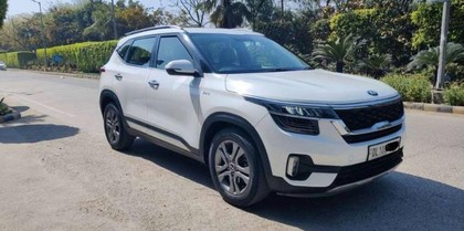 Second-hand 2020 Kia Seltos HTX IVT G for sale in New Delhi