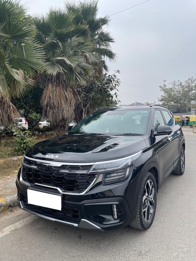 Second-hand 2023 Kia Seltos GTX Plus DCT for sale in New Delhi-14