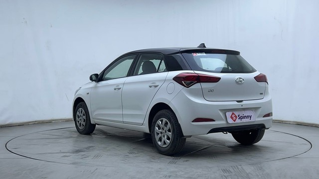 Second-hand 2017 Hyundai i20 Magna 1.4 CRDi for sale in Hyderabad-5