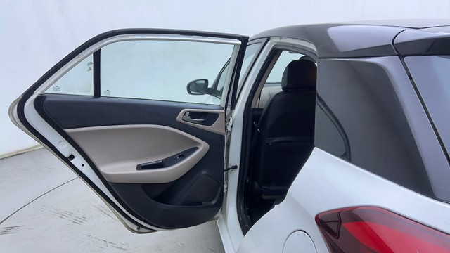 Second-hand 2017 Hyundai i20 Magna 1.4 CRDi for sale in Hyderabad-25