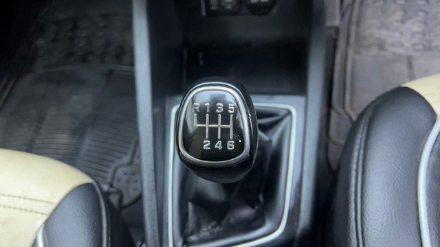 Second-hand 2017 Hyundai i20 Magna 1.4 CRDi for sale in Hyderabad-12