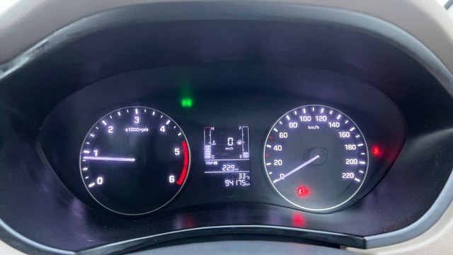 Second-hand 2017 Hyundai i20 Magna 1.4 CRDi for sale in Hyderabad-13