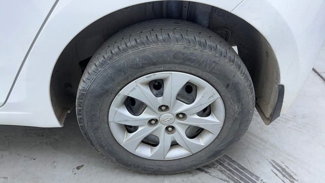 Second-hand 2017 Hyundai i20 Magna 1.4 CRDi for sale in Hyderabad-19