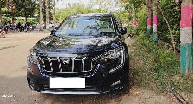 Second-hand 2021 Mahindra XUV700 AX7 BSVI for sale in Vidisha-3