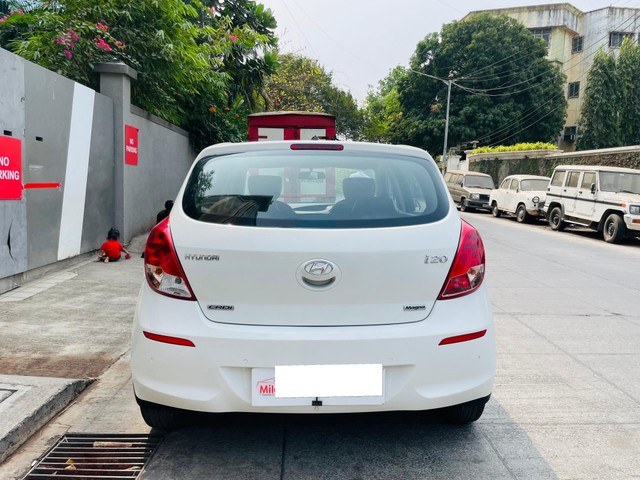 Hyundai i20 1.4 CRDi Magna Second-hand 2012 Hyundai i20 1.4 CRDi Magna for sale in Mumbai-3