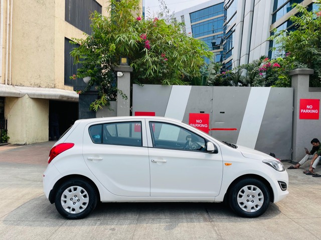 Hyundai i20 1.4 CRDi Magna Second-hand 2012 Hyundai i20 1.4 CRDi Magna for sale in Mumbai-1