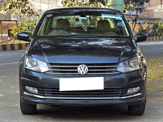 Second-hand 2016 Volkswagen Vento 1.2 TSI Highline AT for sale in New Delhi-4
