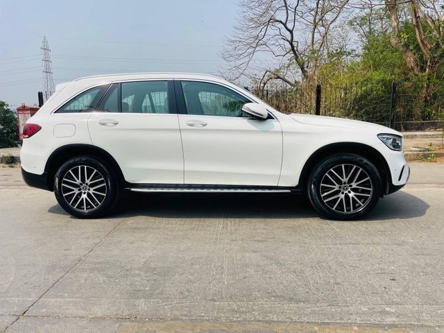 Second-hand 2022 Mercedes-Benz GLC 200 for sale in Mumbai-1