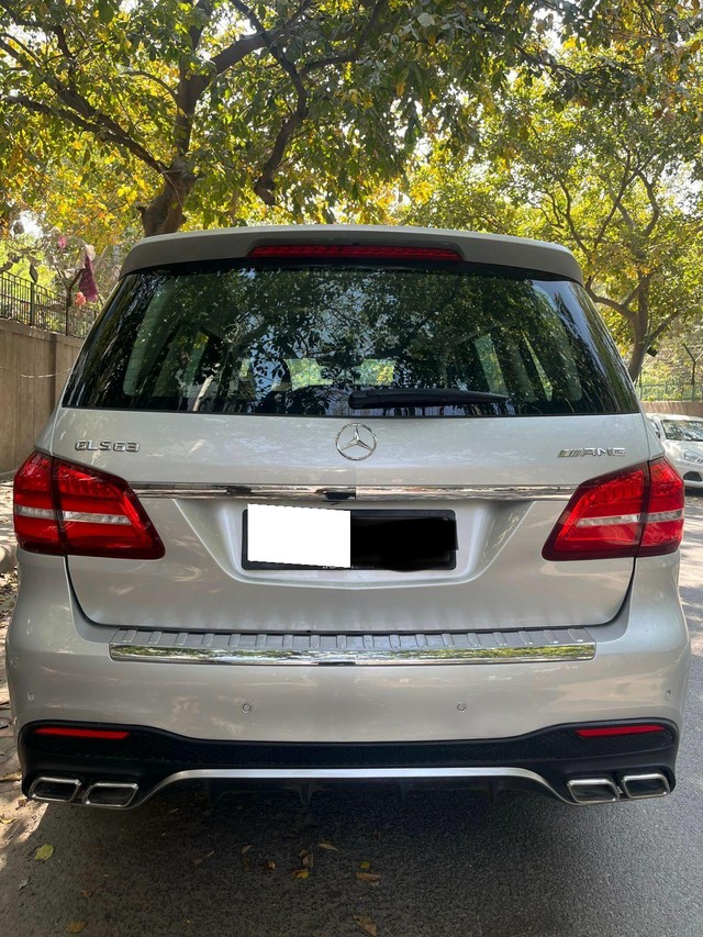 Second-hand 2018 Mercedes-Benz GLS 350d 4MATIC for sale in New Delhi-2