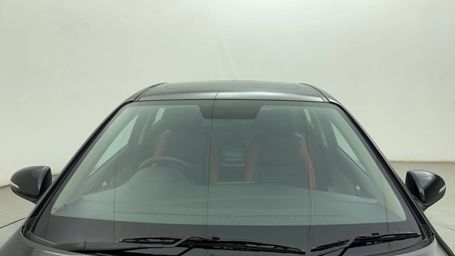 Second-hand 2022 Hyundai Verna SX AT Diesel for sale in Chennai-10