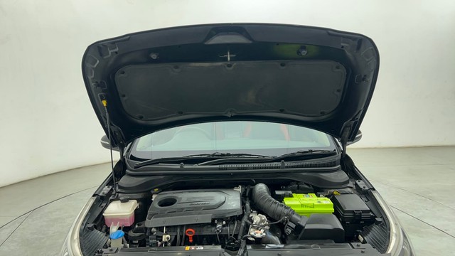 Second-hand 2022 Hyundai Verna SX AT Diesel for sale in Chennai-8