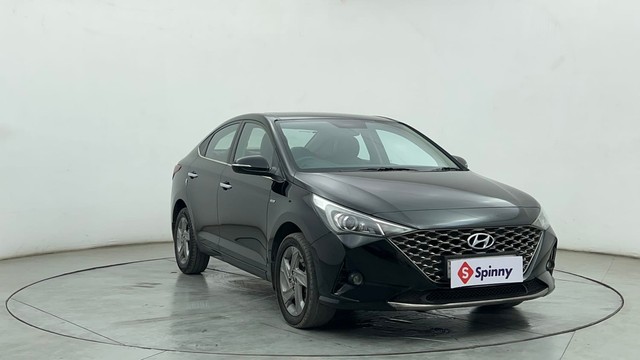 Second-hand 2022 Hyundai Verna SX AT Diesel for sale in Chennai-1
