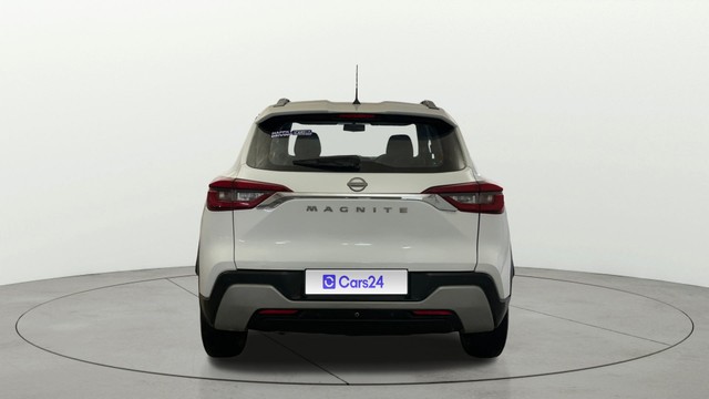 Nissan Magnite XL Second-hand 2023 Nissan Magnite XL for sale in Noida-14