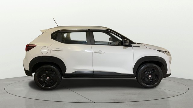 Nissan Magnite XL Second-hand 2023 Nissan Magnite XL for sale in Noida-12