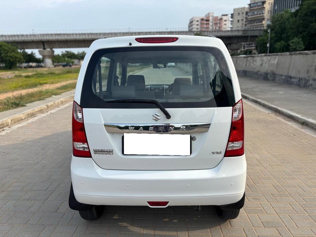 Maruti Suzuki Wagon R VXI BS IV Second-hand 2015 Maruti Suzuki Wagon R VXI BS IV for sale in Ahmedabad-3
