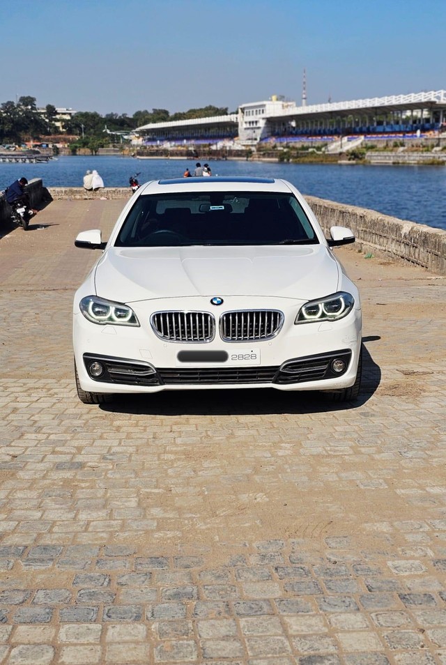 Second-hand 2014 BMW 5 Series 520d Luxury Line for sale in Nagpur-4