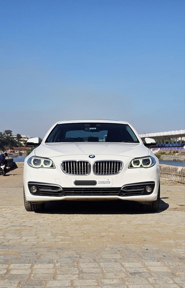 Second-hand 2014 BMW 5 Series 520d Luxury Line for sale in Nagpur-3