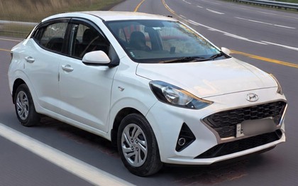 Second-hand 2022 Hyundai Aura S CNG for sale in New Delhi