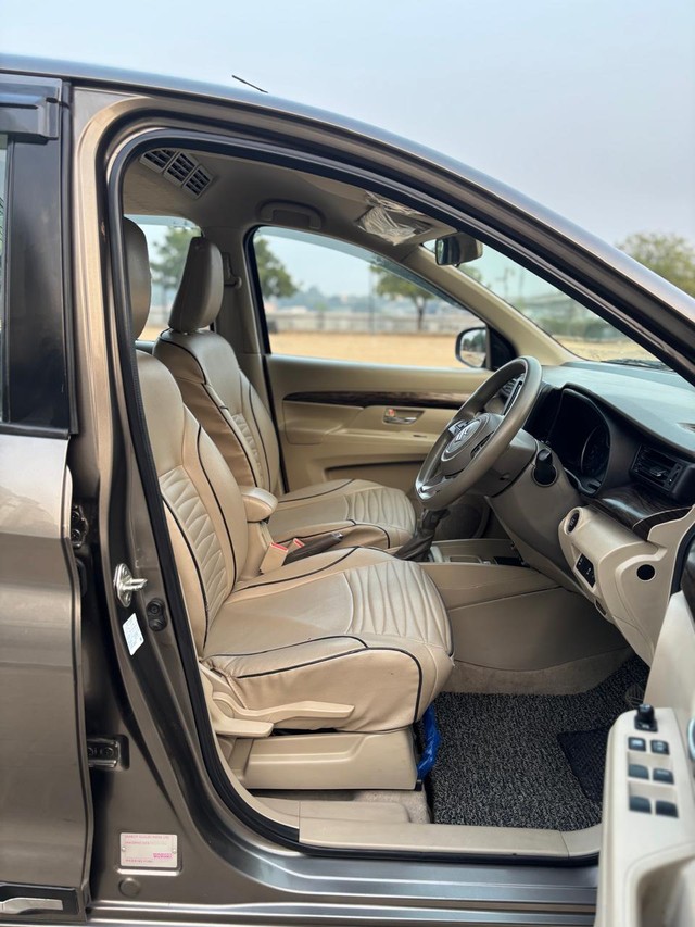 Second-hand 2021 Maruti Suzuki Ertiga ZXI AT for sale in Ahmedabad-20