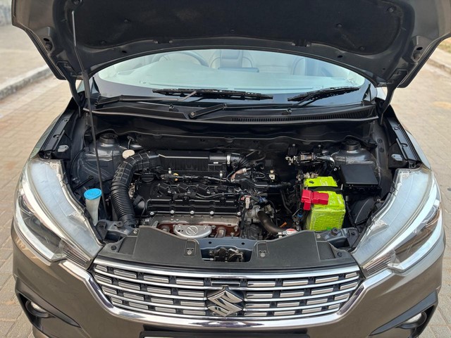 Second-hand 2021 Maruti Suzuki Ertiga ZXI AT for sale in Ahmedabad-5