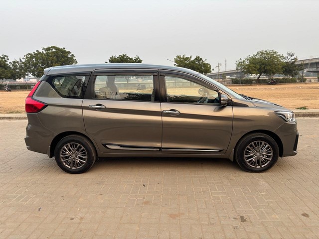 Second-hand 2021 Maruti Suzuki Ertiga ZXI AT for sale in Ahmedabad-1