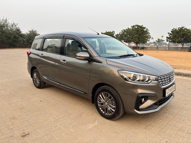 Second-hand 2021 Maruti Suzuki Ertiga ZXI AT for sale in Ahmedabad-6