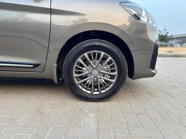 Second-hand 2021 Maruti Suzuki Ertiga ZXI AT for sale in Ahmedabad-7