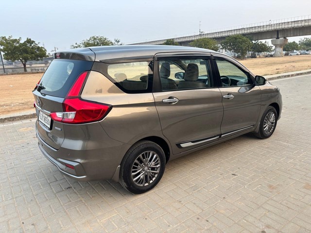 Second-hand 2021 Maruti Suzuki Ertiga ZXI AT for sale in Ahmedabad-19