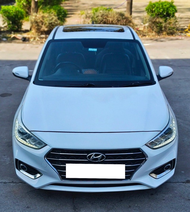 Second-hand 2018 Hyundai Verna CRDi 1.6 AT SX Plus for sale in Surat-1