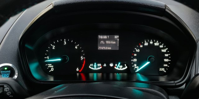 Second-hand 2017 Ford Ecosport 1.5 Diesel Titanium BSIV for sale in Surat-7