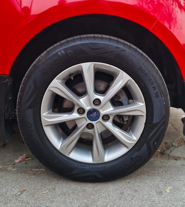 Second-hand 2017 Ford Ecosport 1.5 Diesel Titanium BSIV for sale in Surat-8