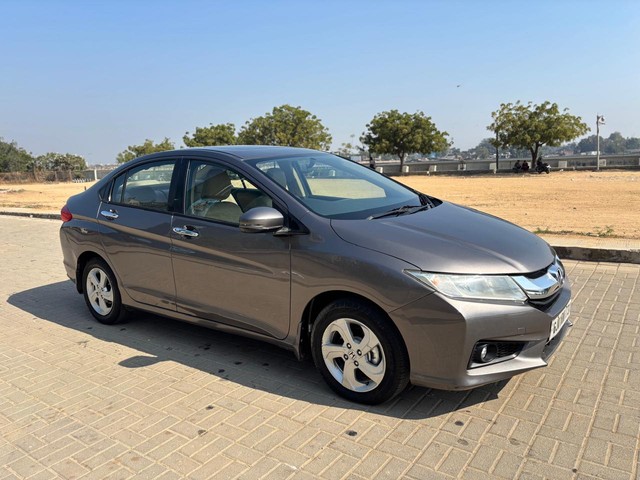 Honda City i VTEC CVT VX Second-hand 2015 Honda City i VTEC CVT VX for sale in Ahmedabad-0